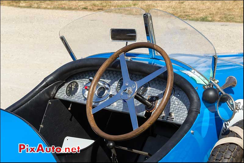 tableau de bord bouchonne amilcar