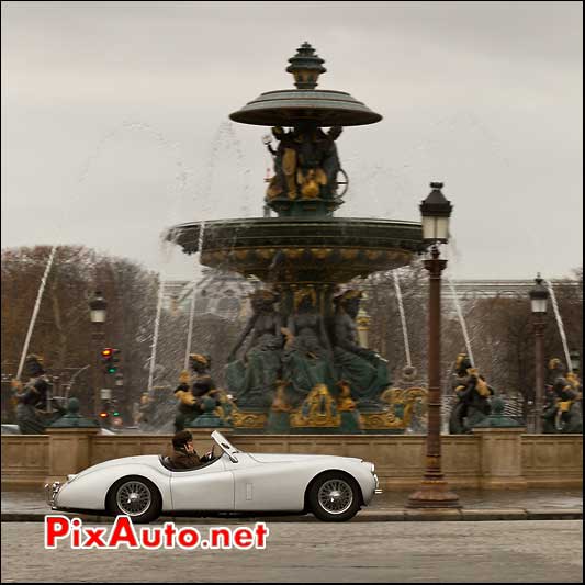 traversée de paris roadster jaguar concorde