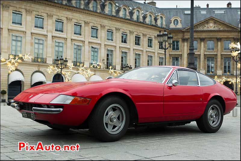 12e traversee de paris ferrari place vendome