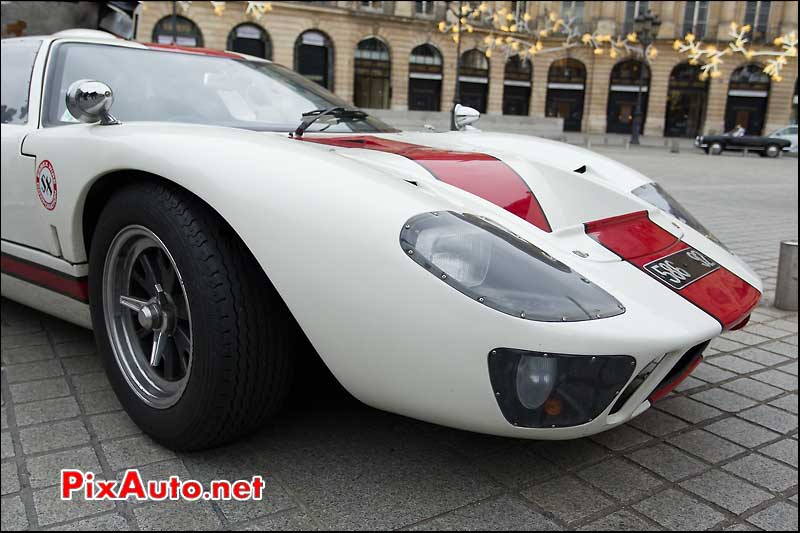 traversee de paris 2012 ford gt40 place vendome