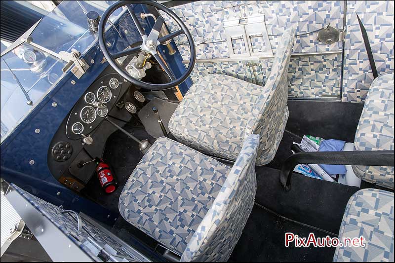 Salon-automedon, Voisin 14cv Habitacle